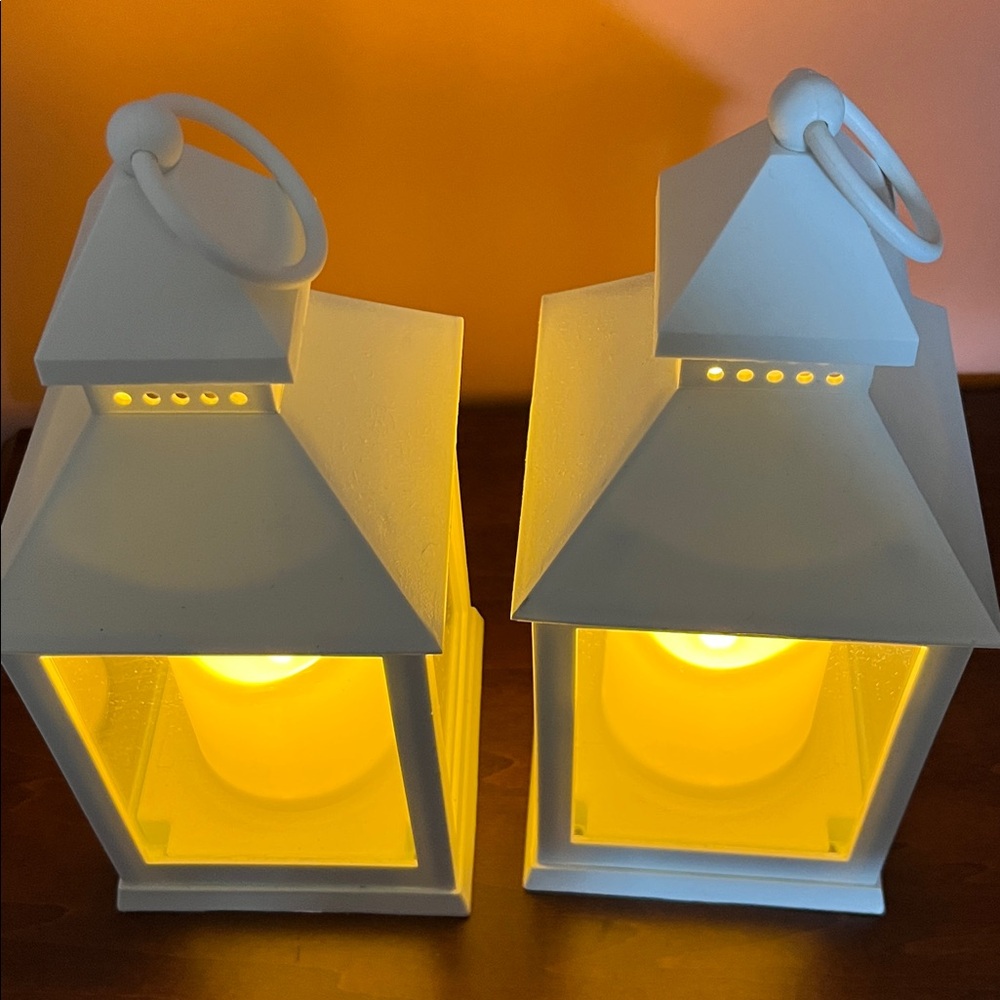 Set of 2 white plastic battery powered lanterns, 10 inches, includes batteries - Picture 2 of 2